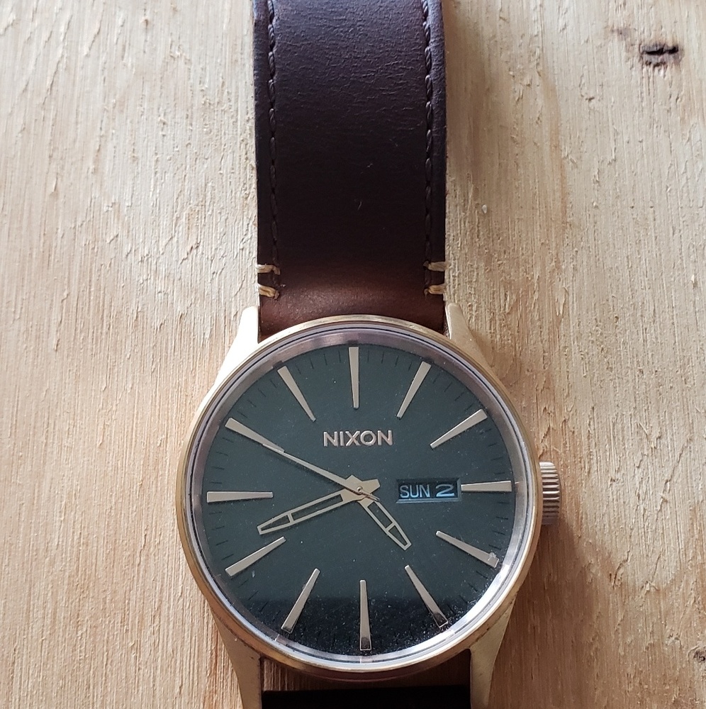 Nixon watch